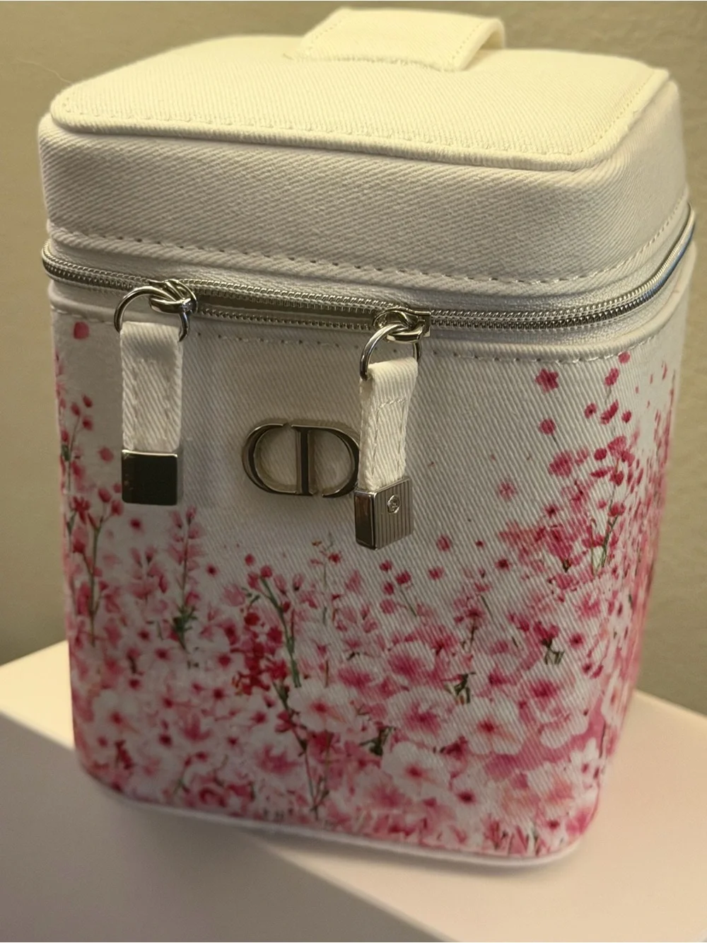 Made for Dior White Floral Pink Cosmetic Vanity Case NIB GWP